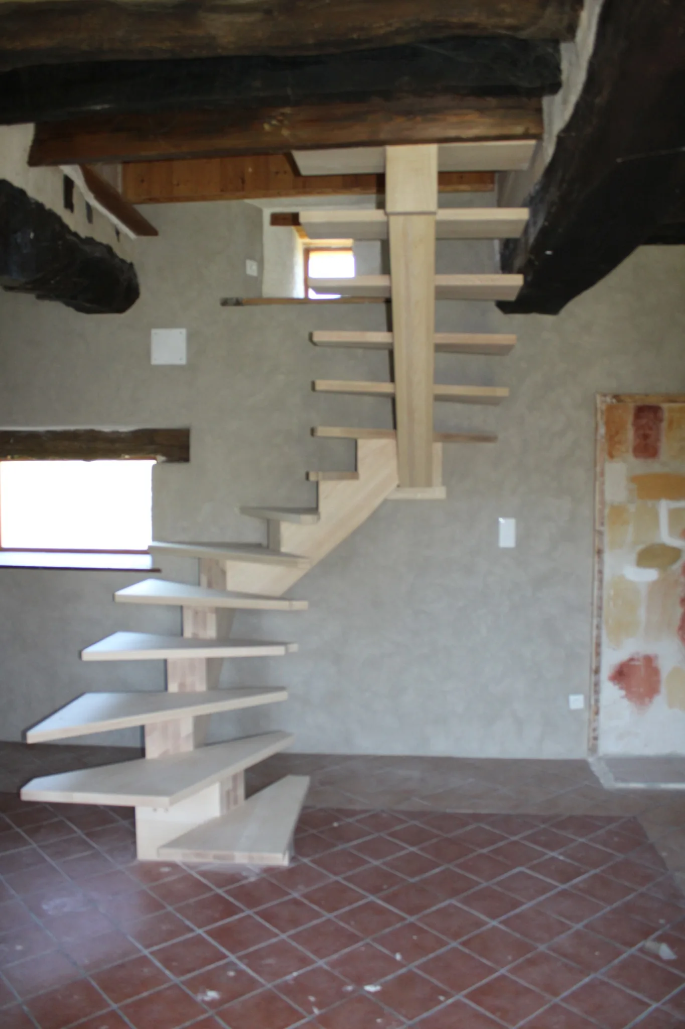 Escalier triple quart tournant en frêne — Escalier (vue 4)