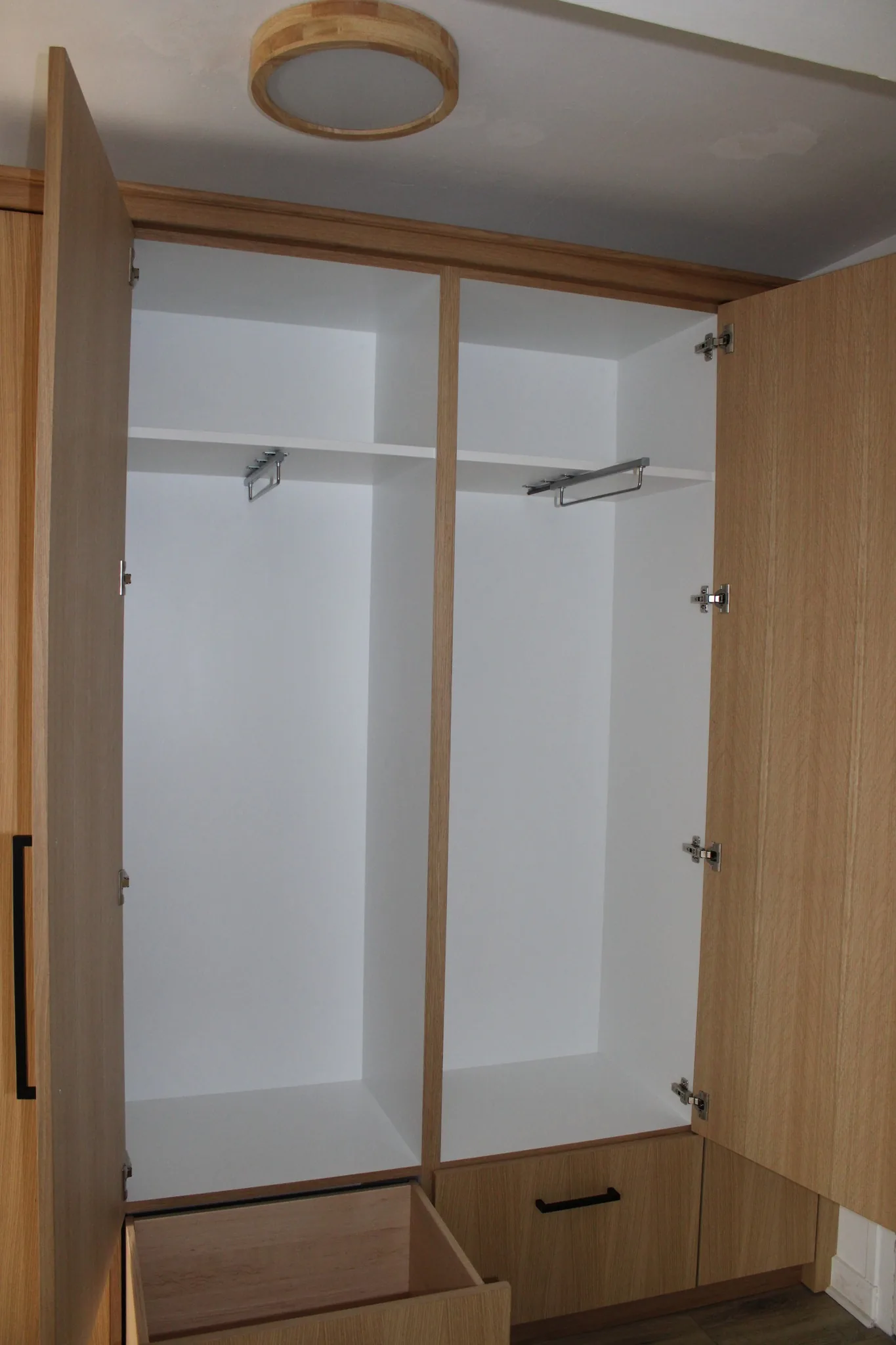 Meuble rangement/dressing — Dressing (vue 5)