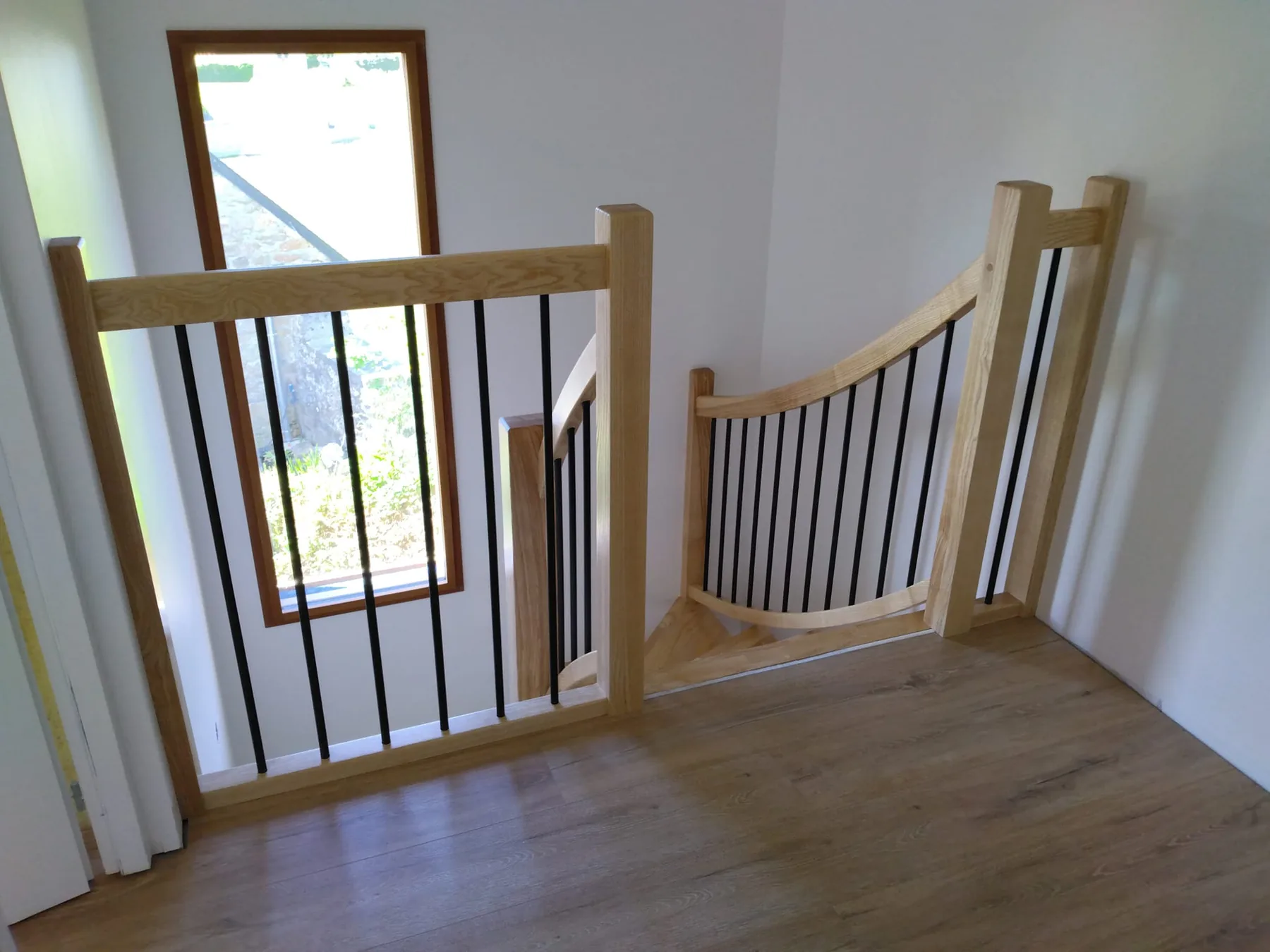 Escalier double quarts tournant à l'anglaise — Escalier (vue 3)
