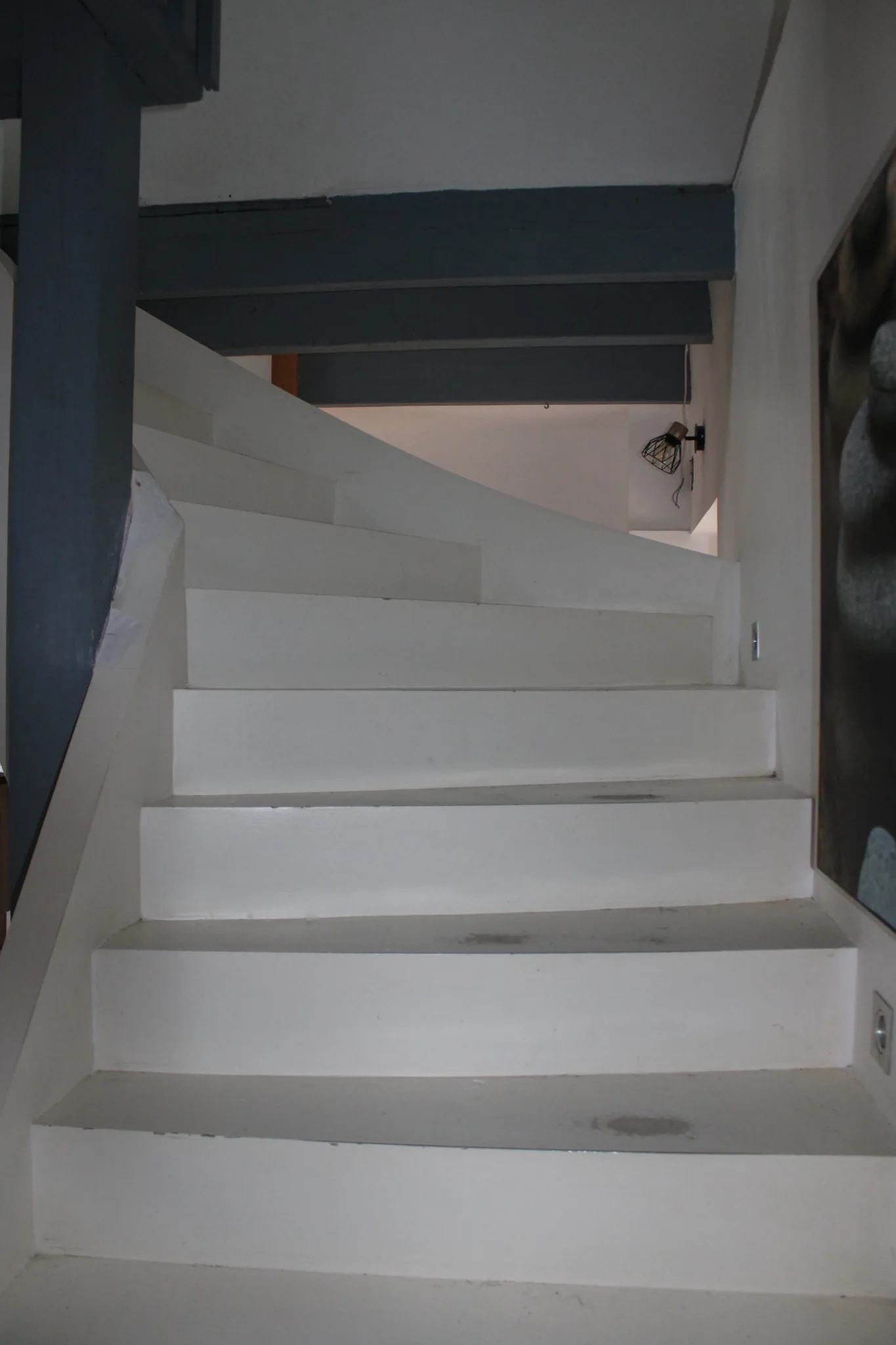 Habillage d'escalier, marches en frêne massif — Escalier (vue 4)