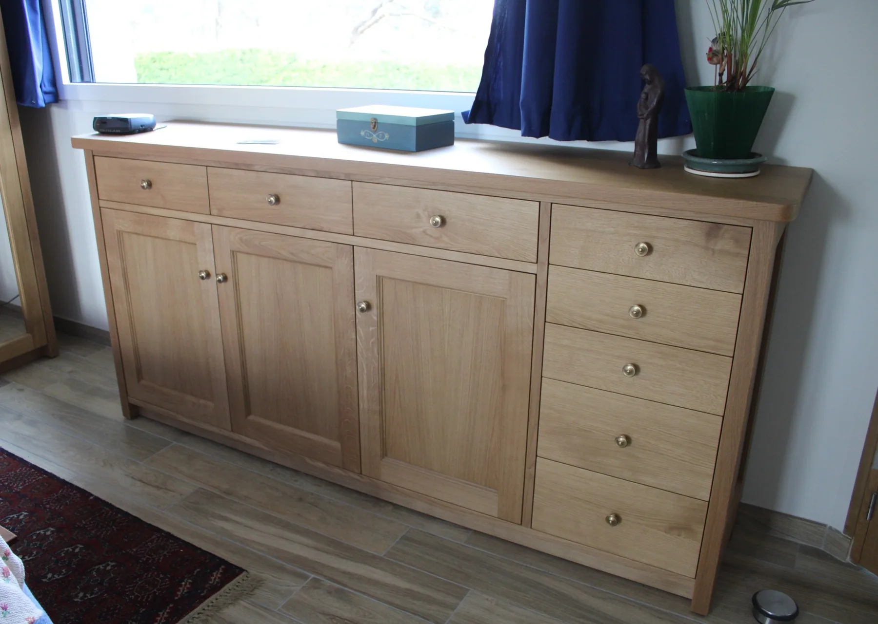 Buffet en chêne massif — Mobilier (vue 3)