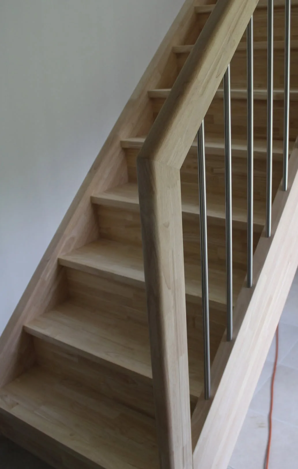 Escalier chêne, garde-corps inox — Escalier