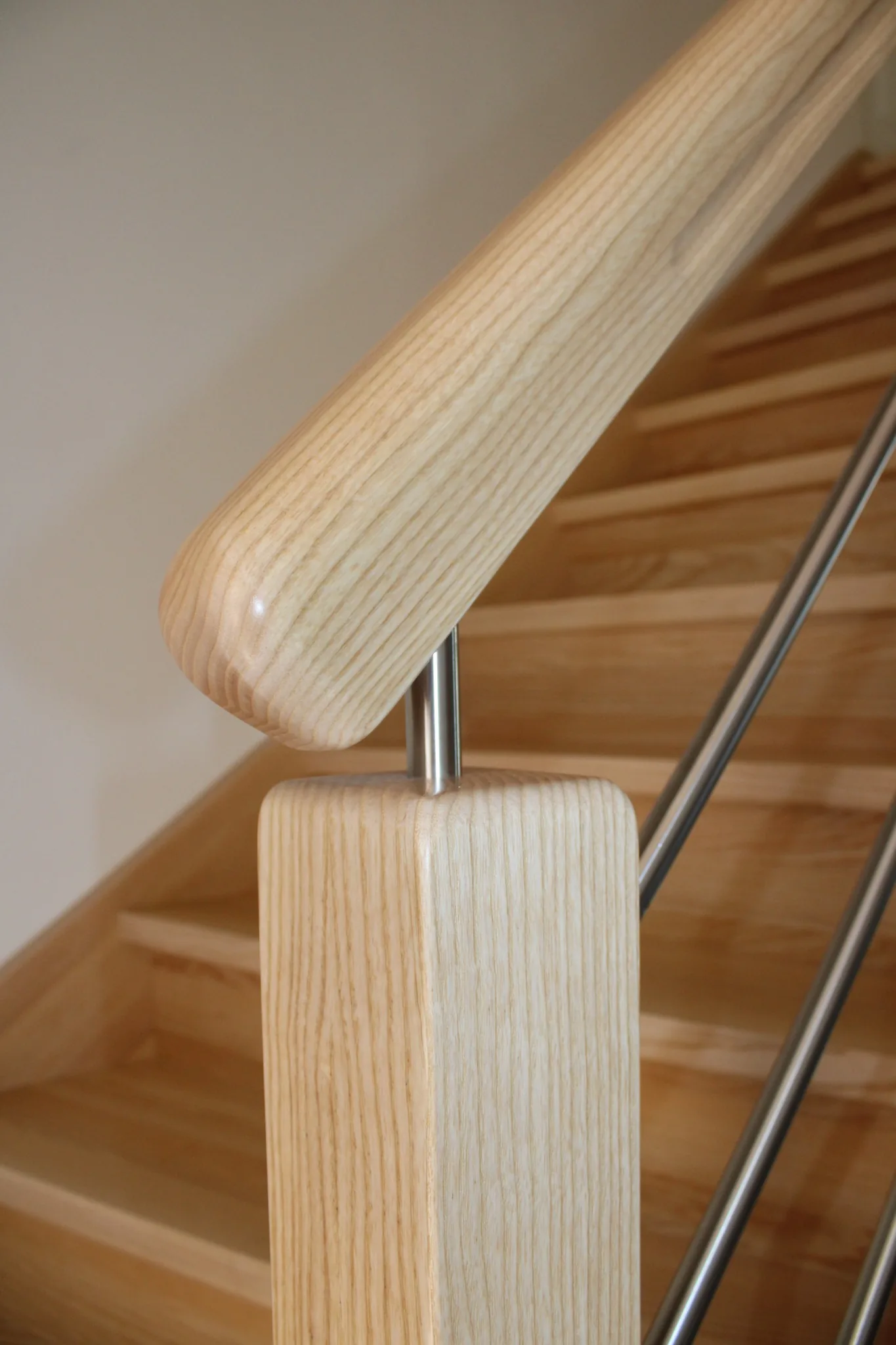 Escalier en Frêne massif — Escalier (vue 5)